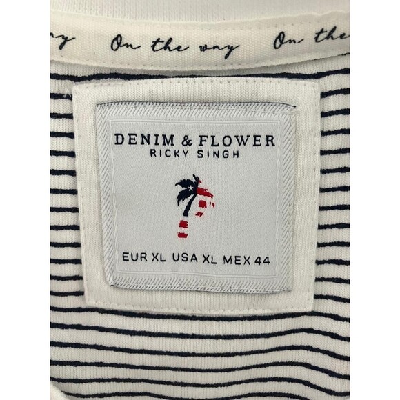 New Denim & Flower Woman's White Flamingo Surfboard Shirt American Flag USA  XL - Picture 4 of 10